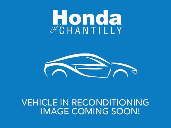 HYUNDAI SANTA FE 2017 KM8SMDHF4HU188082 image